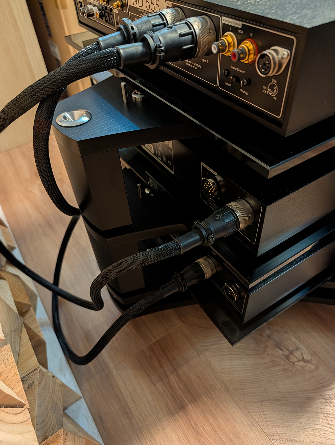 Naim ND555 Streamer + 2x Naim 555PS DR PSU’s